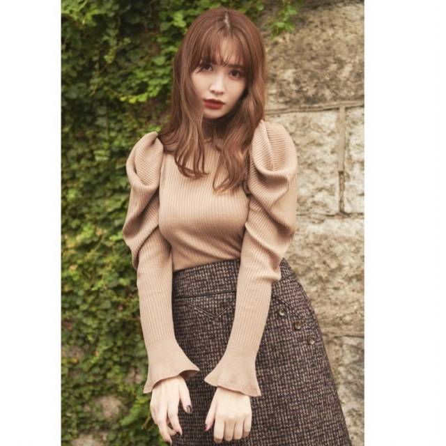 Volume Sleeve Rib Knit Top