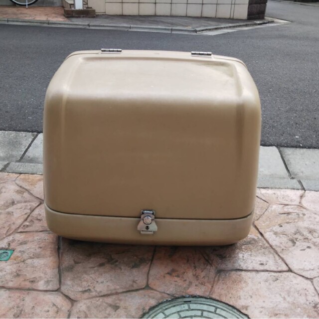ジャイロキャノピー リアボックス ひび有り 8700円 自動車/バイク