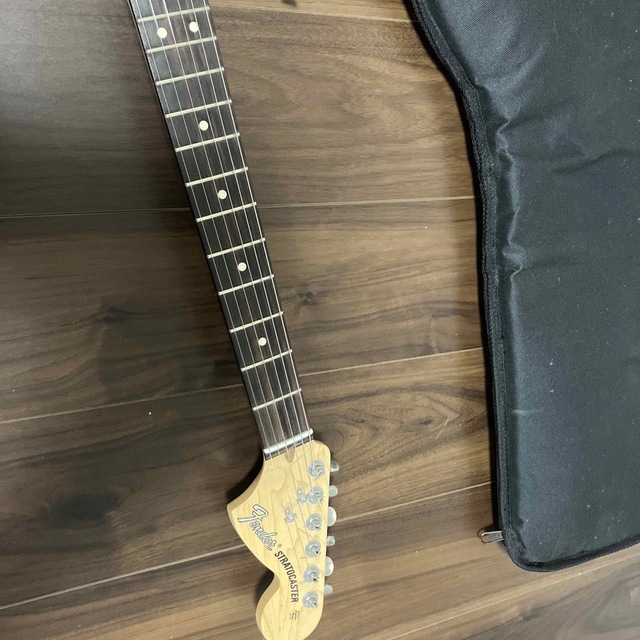 fender performer stratcaster 楽器のギター(エレキギター)の商品写真