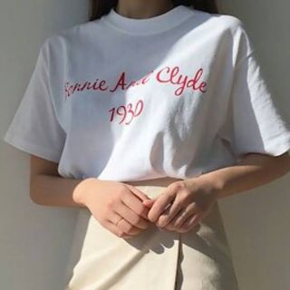 ディーホリック(dholic)のレッド　ロゴ　Tシャツ(Tシャツ(半袖/袖なし))