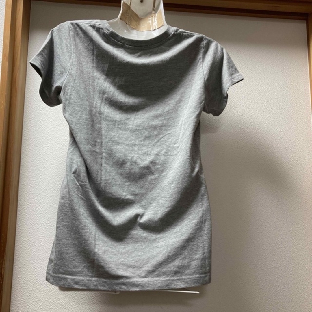 Disney(ディズニー)の【UNIQLO】Disney   デイジーの半袖Tシャツ レディースのトップス(Tシャツ(半袖/袖なし))の商品写真