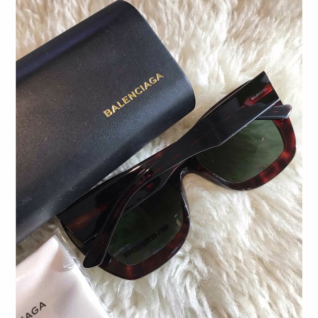 Balenciaga - 【新品未使用】BALENCIAGA バレンシアガ サングラスの