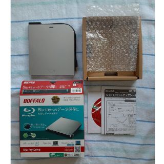 バッファロー(Buffalo)の【美品】BUFFALO Blu-rayドライブ BRXL-PT6U2V-SVC(PC周辺機器)