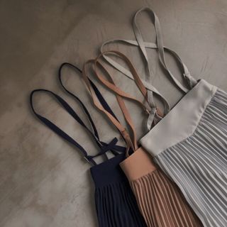 アメリヴィンテージ(Ameri VINTAGE)の新品タグ付　Ameri vintage  3WAY PLEATS SKIRT(ロングスカート)