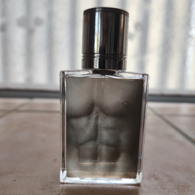 Abercrombie&Fitch(アバクロンビーアンドフィッチ)のアバクロ  フィアース オーデコロン 30ml コスメ/美容の香水(香水(男性用))の商品写真