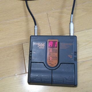 ズーム(Zoom)のzoom506 BASS(ベースエフェクター)