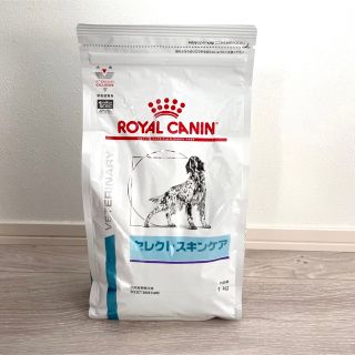 ロイヤルカナン(ROYAL CANIN)のroyal canin/セレクトスキンケア　1kg(ペットフード)