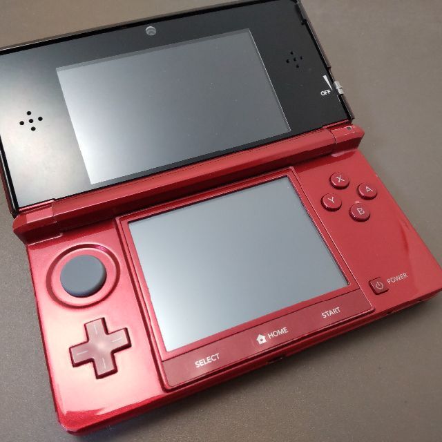 安心の整備済み！◆任天堂3DS 本体◆フレアレッド◆28