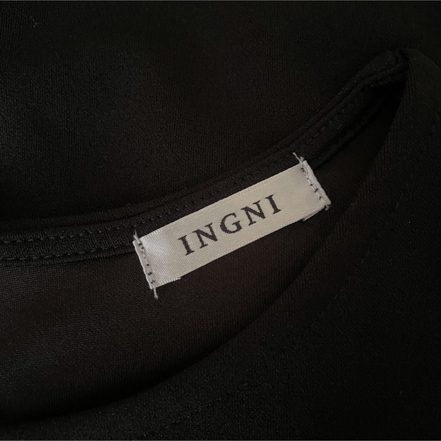 INGNI(イング)の★ イング　フレアスリーブ、袖シースルー切り替えカットソー　INGNI★ レディースのトップス(カットソー(半袖/袖なし))の商品写真