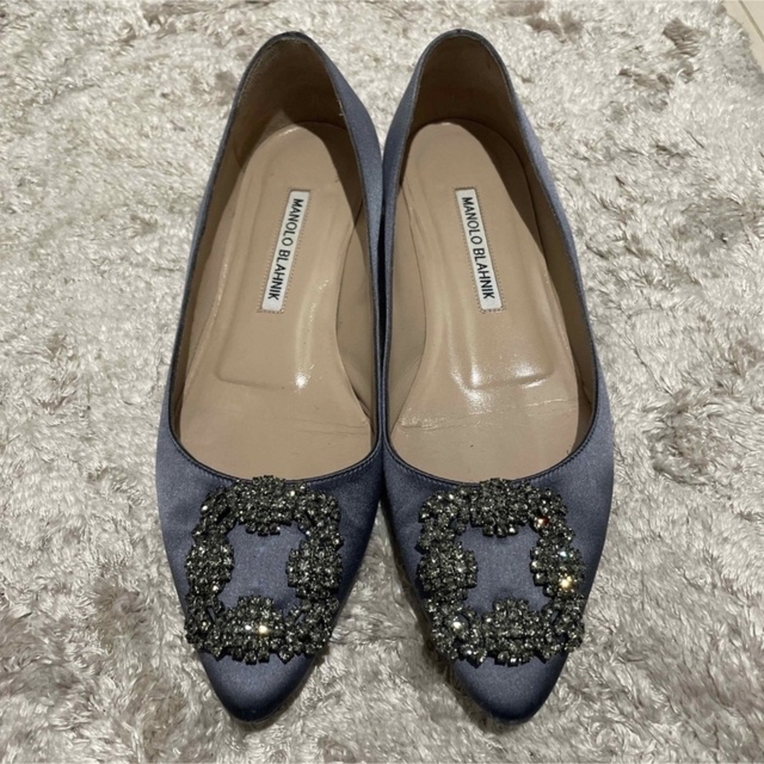 MANOLO BLAHNIK  HANGISI フラットシューズ