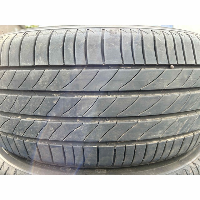 MICHELIN 215/55R17 21年製　サマータイヤ