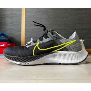 ナイキ(NIKE)のエアーズームペガサス38 NIKE AIR ZOOM PEGASUS38 (シューズ)