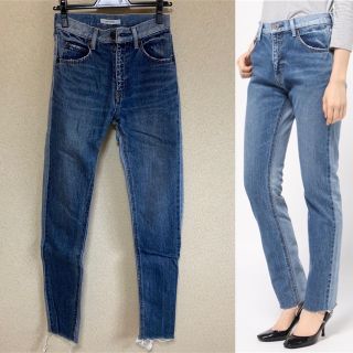 マウジー(moussy)の01/31値下げ  moussy PANELED SLIM STRAIGHT(デニム/ジーンズ)