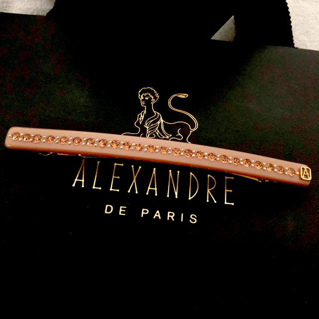 Alexandre de Paris(アレクサンドルドゥパリ)のアレクサンドルドゥパリ　エレガント♡ラインストーン輝く♡ロングバレッタ レディースのヘアアクセサリー(バレッタ/ヘアクリップ)の商品写真