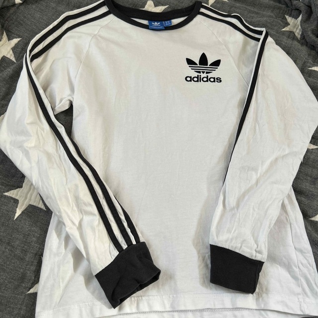 adidas(アディダス)のadidas ロンT メンズのトップス(Tシャツ/カットソー(七分/長袖))の商品写真