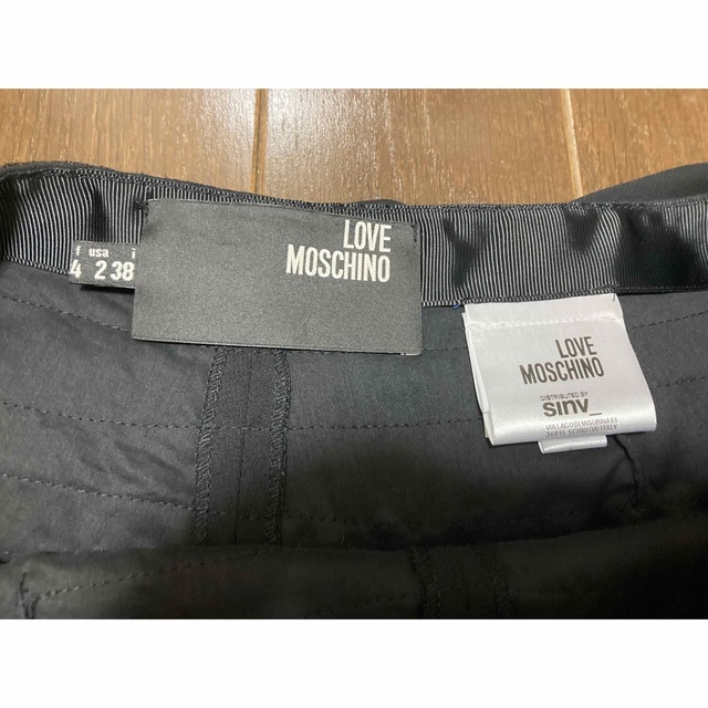 MOSCHINO(モスキーノ)の【美品】LOVE MOSCHINO ラブモスキーノ チュールショートパンツ レディースのパンツ(ショートパンツ)の商品写真