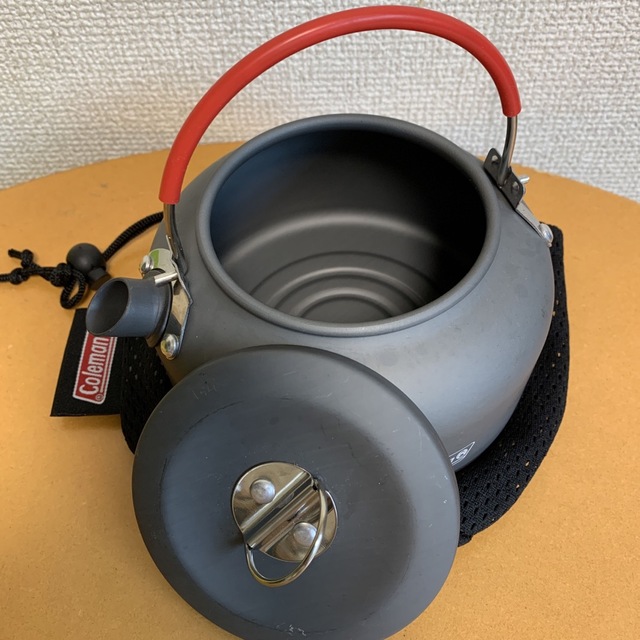 Coleman(コールマン)の(こうさぶ専用様)コールマン　ケトル　パッカアウェイケトル　0.6L スポーツ/アウトドアのアウトドア(調理器具)の商品写真