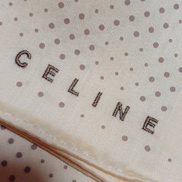 celine(セリーヌ)の値下げ📌セリーヌ☆大判ハンカチ53×53 レディースのファッション小物(ハンカチ)の商品写真