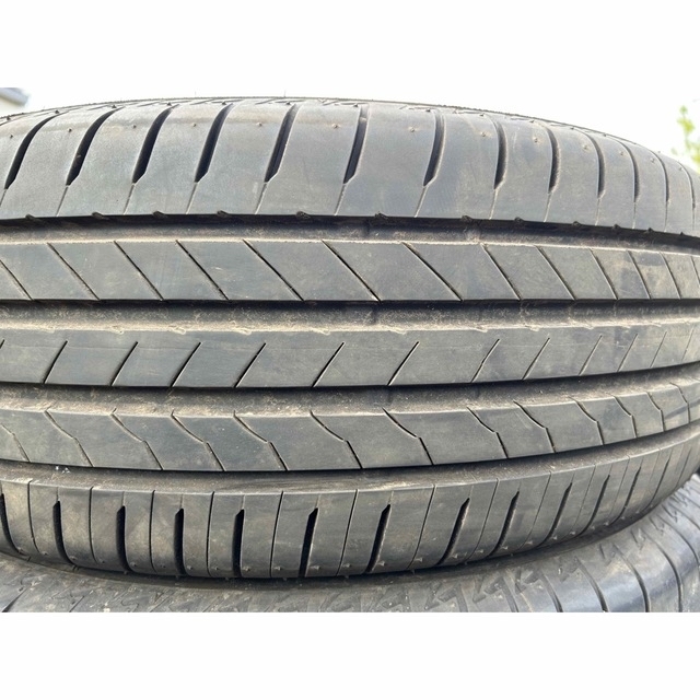 BRIDGESTONE 225/65R17 22年製+21年製 サマータイヤ-