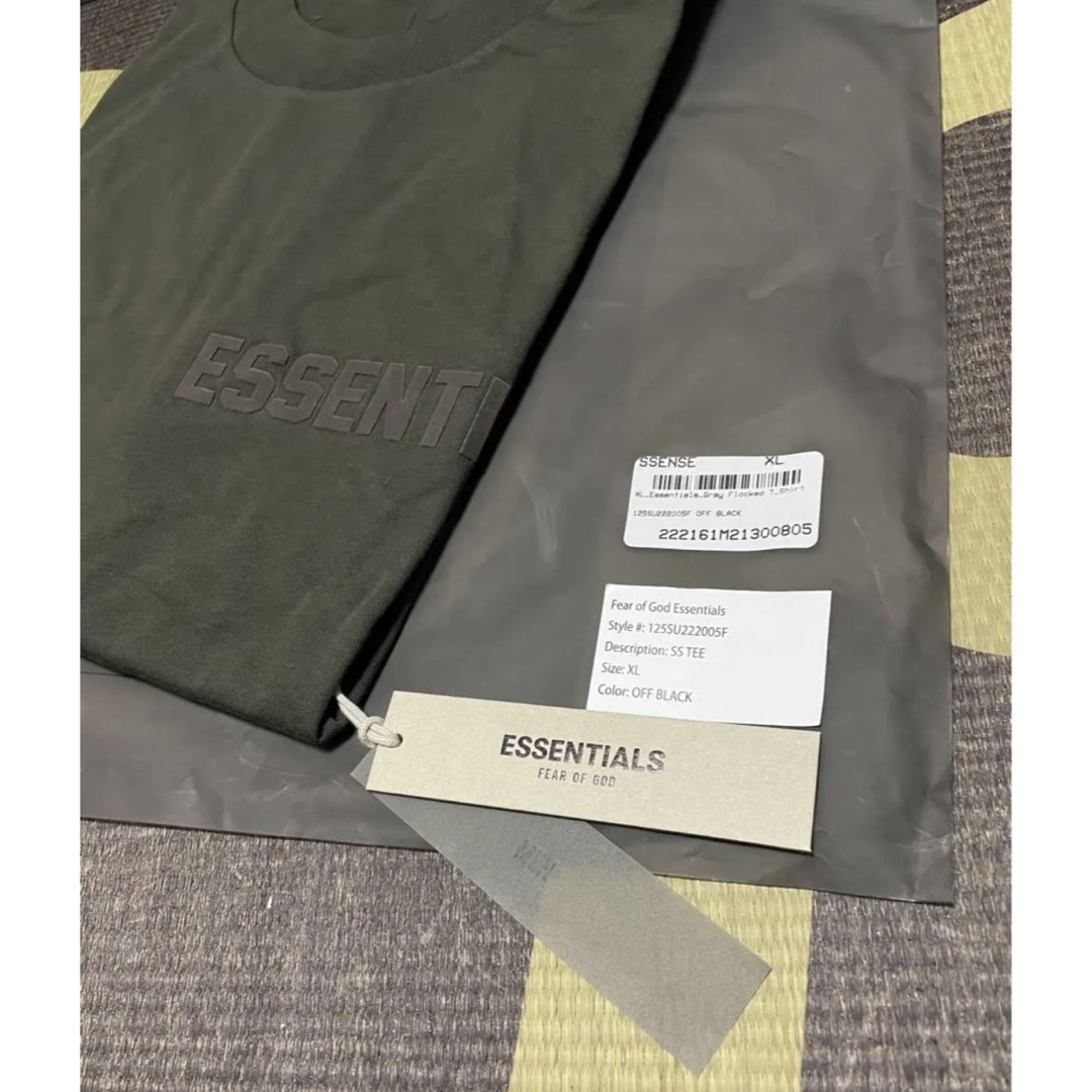FEAR OF GOD(フィアオブゴッド)のエッセンシャルズ オフ ブラック スウェット ハーフ パンツ M メンズのパンツ(ショートパンツ)の商品写真