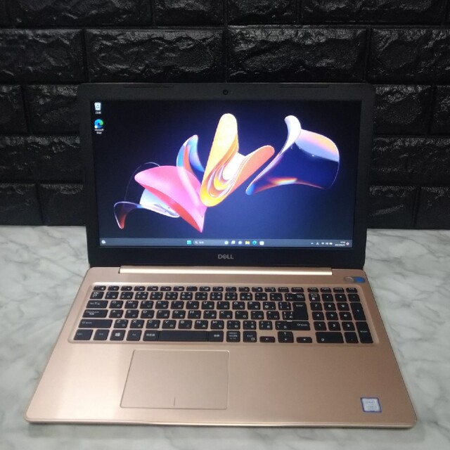 Dell inspiron 5570 Core i5 高速SSD 値引不可