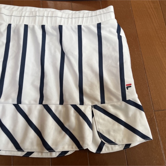 FILA(フィラ)のフィラ　テニスウェア上下　レディース スポーツ/アウトドアのテニス(ウェア)の商品写真