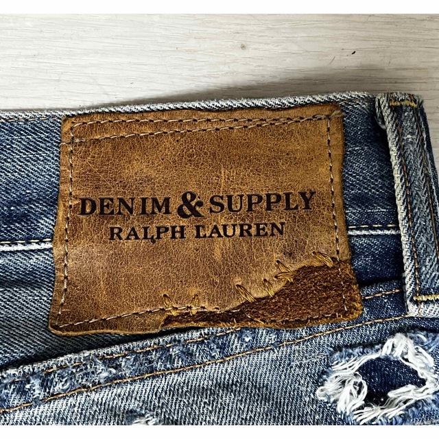 Denim & Supply Ralph Lauren(デニムアンドサプライラルフローレン)のラルフローレン　ダメージ加工デニム RALPH LAUREN メンズのパンツ(デニム/ジーンズ)の商品写真