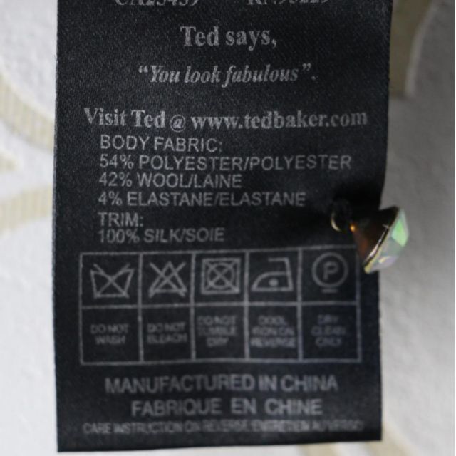 TED BAKER(テッドベイカー)の美品テッドベイカー　ドレス　シルク　シフォン　ノースリーブ　５　XL　ビジュー レディースのワンピース(ロングワンピース/マキシワンピース)の商品写真