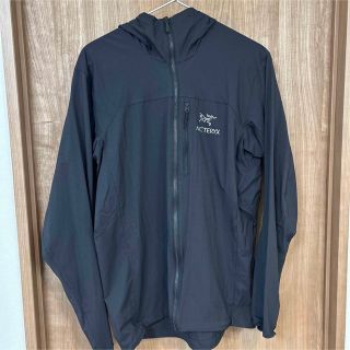 アークテリクス(ARC'TERYX)の【美品】アークテリクス　スコーミッシュフーディ　ブラック　Sサイズ(マウンテンパーカー)