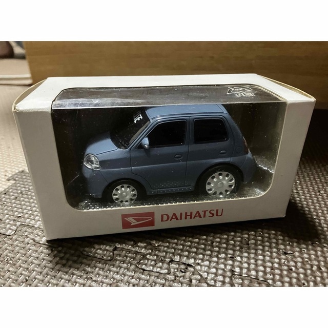 DAIHATSU ESSE