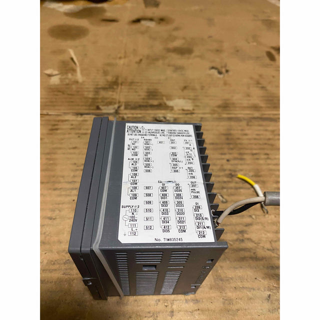 ヨコガワサーモスタットUT55A UT55A-010-01-00動作保証付きの ヨコガワサーモスタットUT55A UT55A-010-01-00動作保証付きの