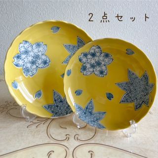 タチキチ(たち吉)のたち吉　大皿2枚セット　盛皿　花紅葉　黄地桜　深皿　中皿  菊割　黄交趾黄色(食器)