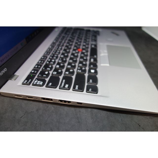 147)Lenovo ThinkPad X1Carbon /i5/8G/256G