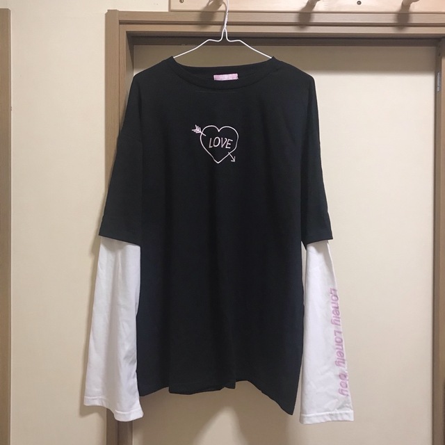 wc(ダブルシー)のハートフェイクレイヤードTシャツ ブラック レディースのトップス(Tシャツ(長袖/七分))の商品写真