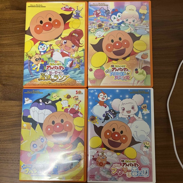 それいけ！アンパンマン　ふわふわフワリーと雲の国 DVD　セット