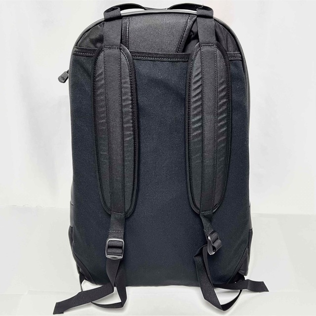 THE NORTH FACE(ザノースフェイス)の新品 ノースフェイス ワンショルダー バックパック リュックサック 黒 希少 メンズのバッグ(バッグパック/リュック)の商品写真