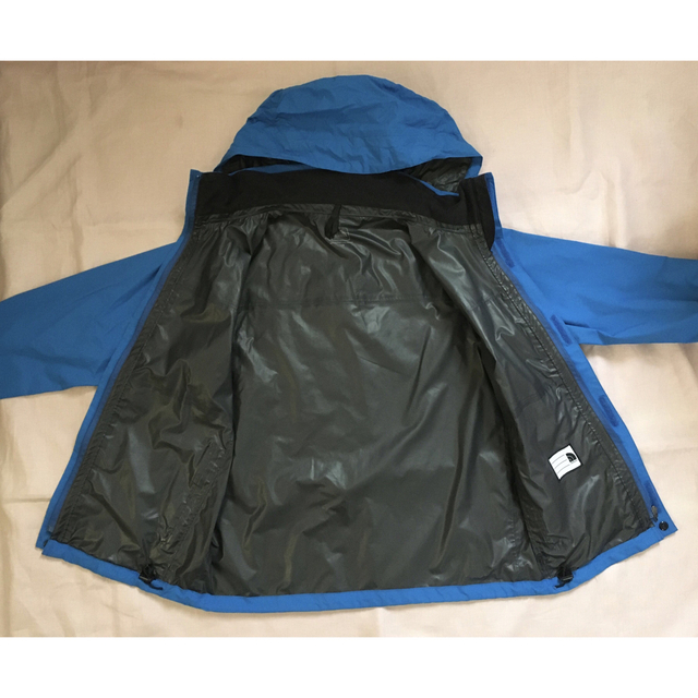 THE NORTH FACE(ザノースフェイス)のノースフェイス ハイベント レインテックス キッズ 140 レインウェア キッズ/ベビー/マタニティのキッズ服男の子用(90cm~)(ジャケット/上着)の商品写真