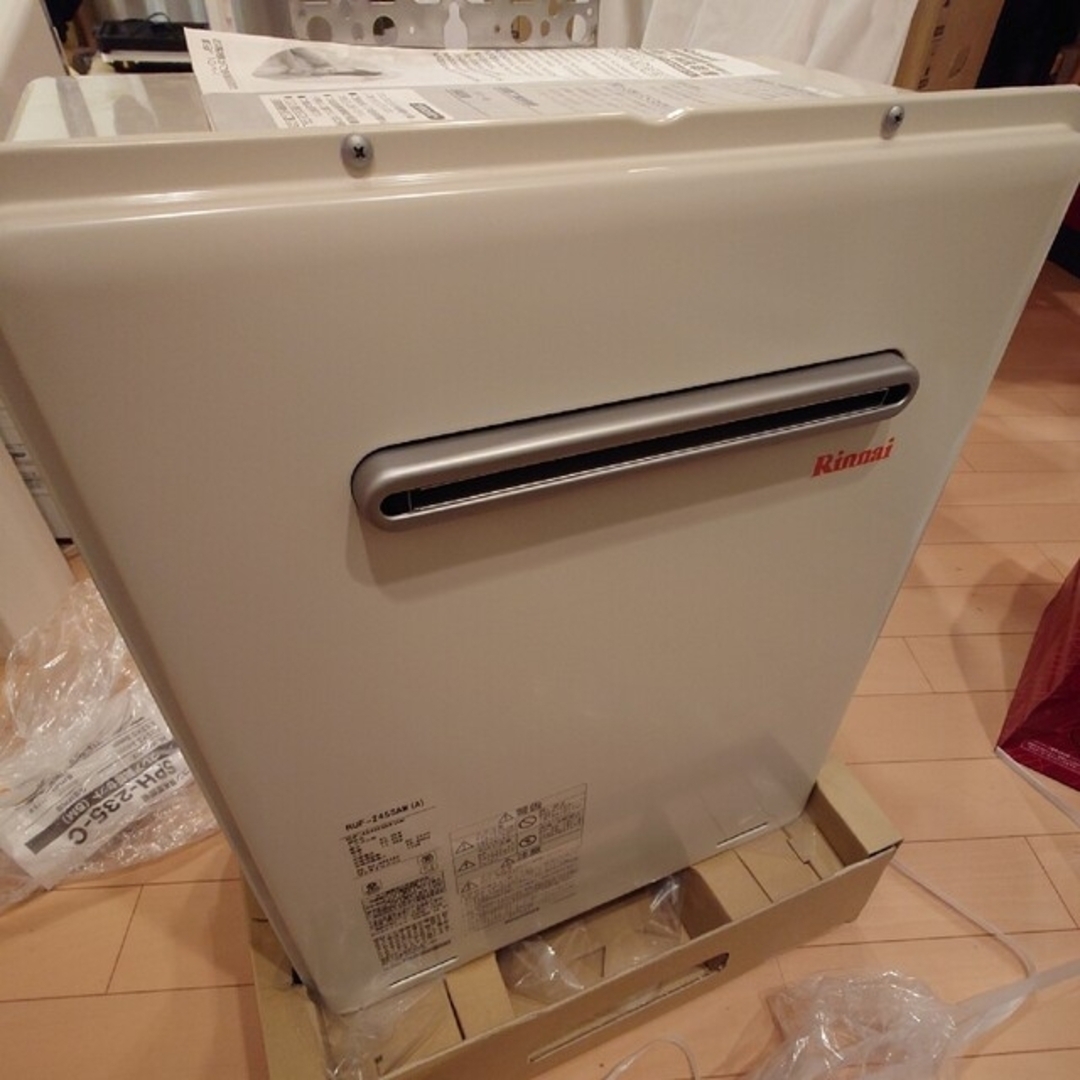 Rinnai - ﾘﾝﾅｲ ｶﾞｽ風呂給湯器 LPG RUF-A2405SAW未使用プロパンの通販