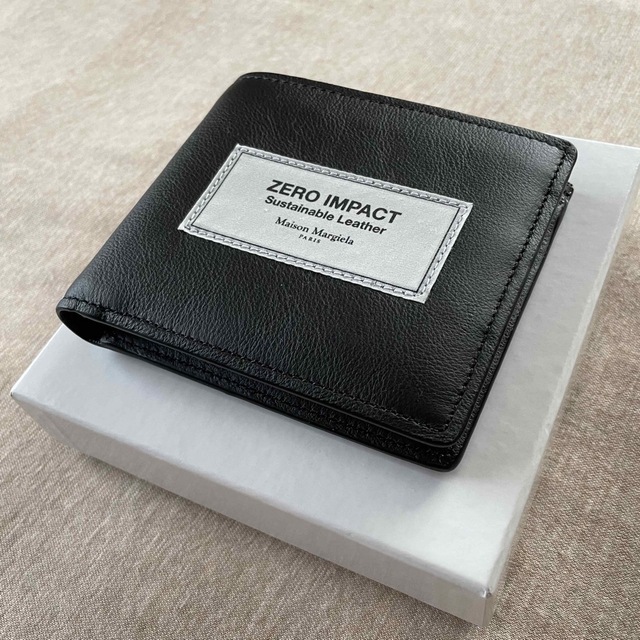 新品 メゾン マルジェラ ZERO IMPACT 折り財布 ブラック 札入れ 黒 新品 メゾン マルジェラ ZERO IMPACT 折り財布 ブラック 札入れ 黒