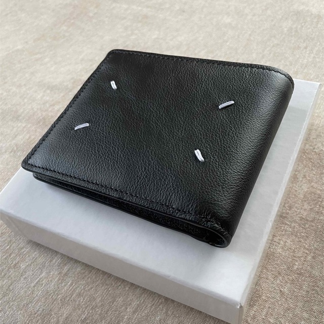 新品 メゾン マルジェラ ZERO IMPACT 折り財布 ブラック 札入れ 黒 新品 メゾン マルジェラ ZERO IMPACT 折り財布 ブラック 札入れ 黒