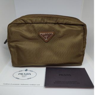 プラダ(PRADA)のプラダ　PRADA ★未使用　ポーチ　1N0021 茶　ギャランティカード付き(ポーチ)