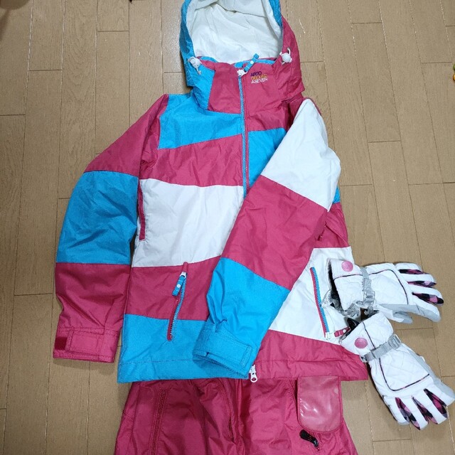 スキー　ボード　ウェア　上下セット　ピンク　ホワイト　カラフル　手袋　S スポーツ/アウトドアのスノーボード(ウエア/装備)の商品写真