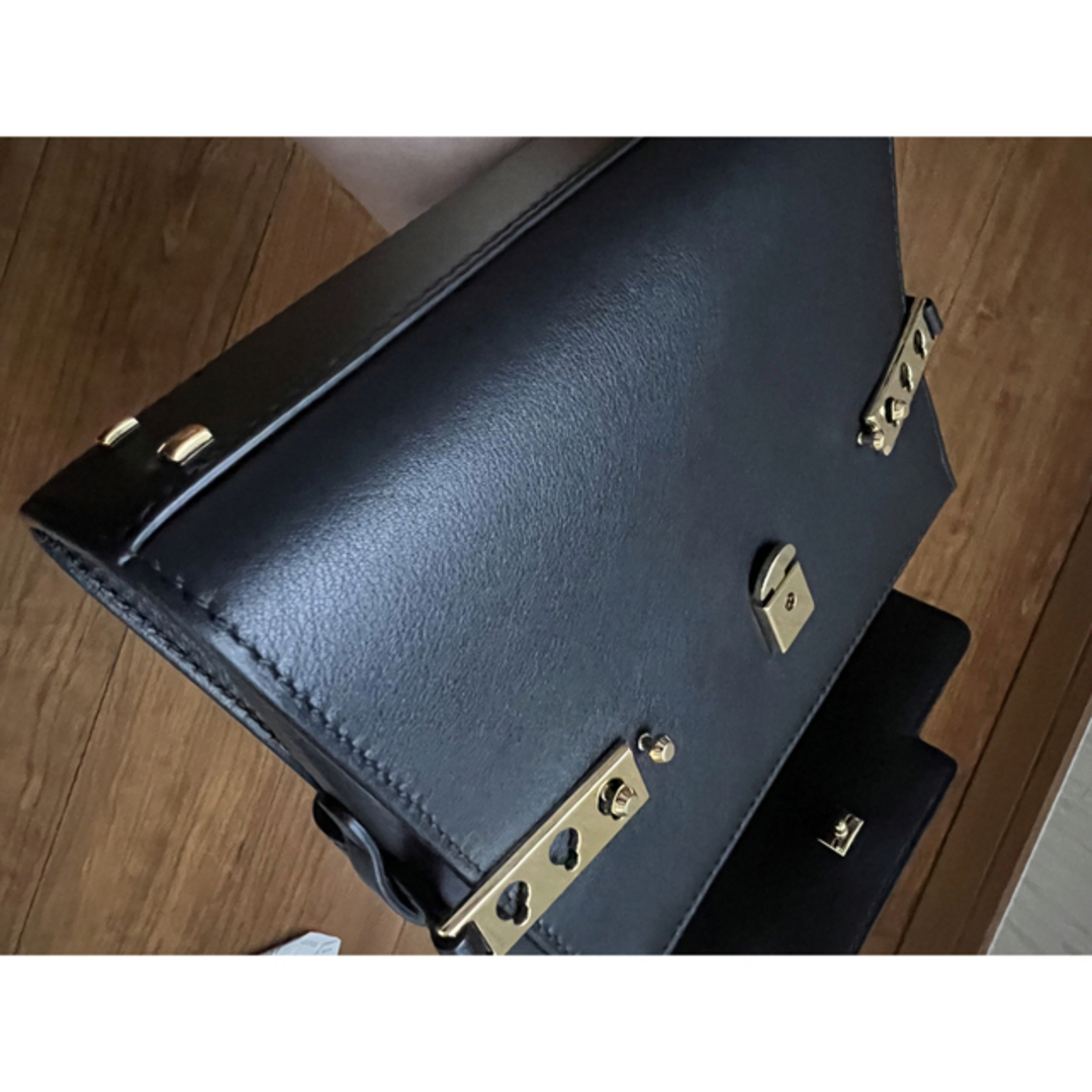 Hermes(エルメス)の【希少】delvaux デルヴォー　タンペート　スモール　ブラック レディースのバッグ(ショルダーバッグ)の商品写真