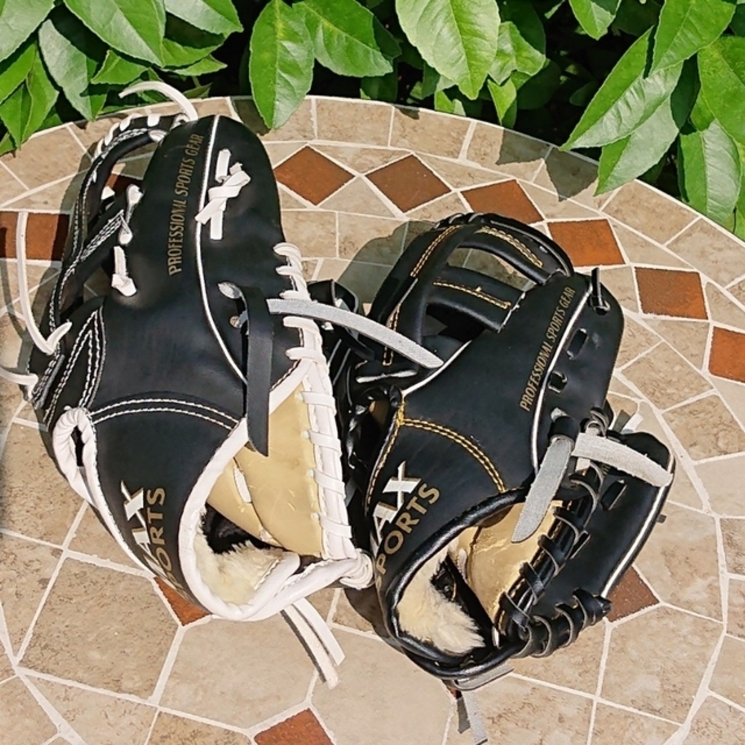 グローブ 親子 スポーツ/アウトドアの野球(グローブ)の商品写真