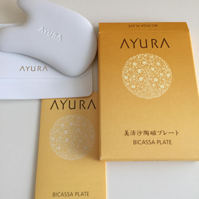 AYURA(アユーラ)の「新品」アユーラかっさプレート コスメ/美容のスキンケア/基礎化粧品(フェイスローラー/小物)の商品写真