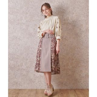 アクシーズファム(axes femme)のaxes femme☆シャービックフラワースカート(ひざ丈スカート)