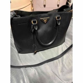 プラダ(PRADA)の美品　プラダ　ショルダーバック  ハンドバッグ(ショルダーバッグ)