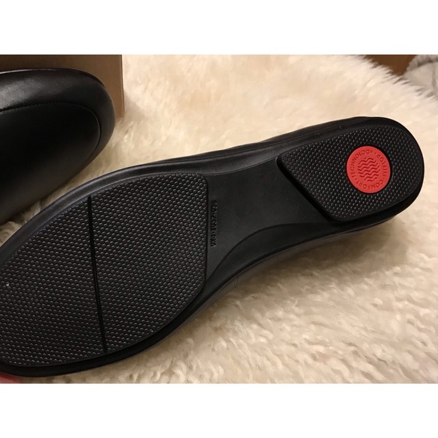 fitflop(フィットフロップ)の【新品未使用】fitflop フィットフロップ　レディース　シューズ レディースの靴/シューズ(ハイヒール/パンプス)の商品写真