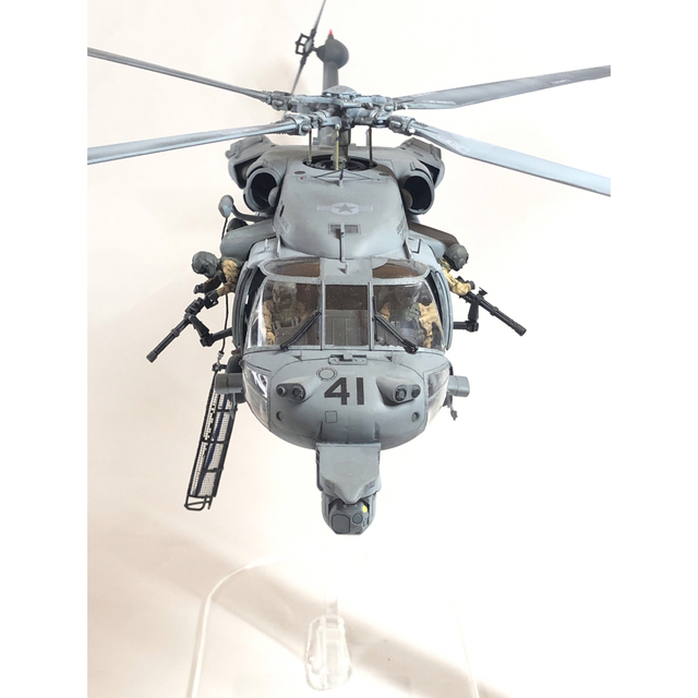 アカデミー 1/35 MH60S レジンフィギュア付き 完成品の通販 by fumi's
