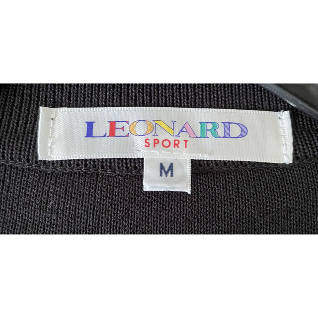 LEONARD(レオナール)のLEONARD SPORT 黒カーディガン レディースのトップス(カーディガン)の商品写真